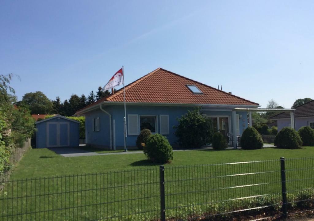 Ostsee-Ferienhaus Colonia, Biendorf-Wischuer Exterior photo